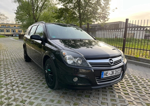 Opel Astra cena 13900 przebieg: 201240, rok produkcji 2009 z Nidzica małe 211